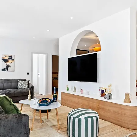 Thebluestay 266 - Stunning Ac Apartment